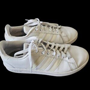 ADIDAS Cloud Foam Comfort Sneakers White Iridescent Purple Logo Womens Size 9